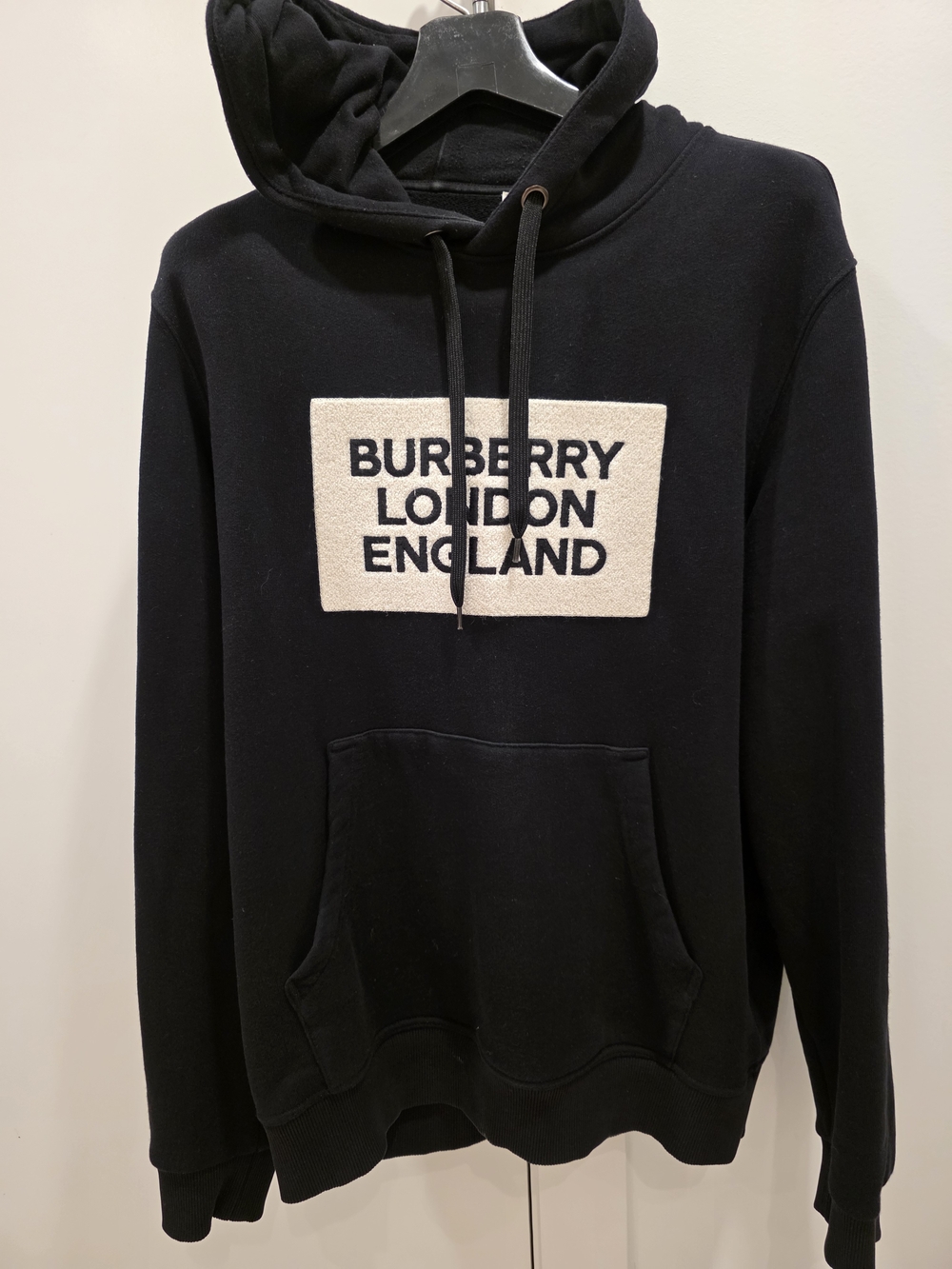 💯% Authentic Burberry Hoodie Logo Patch